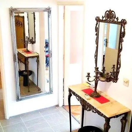 Apartment Mogul דירה