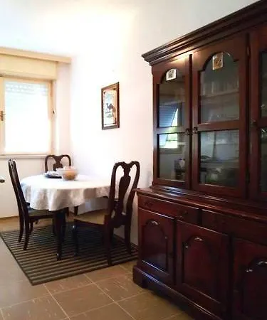 Apartment Mogul Apartment *